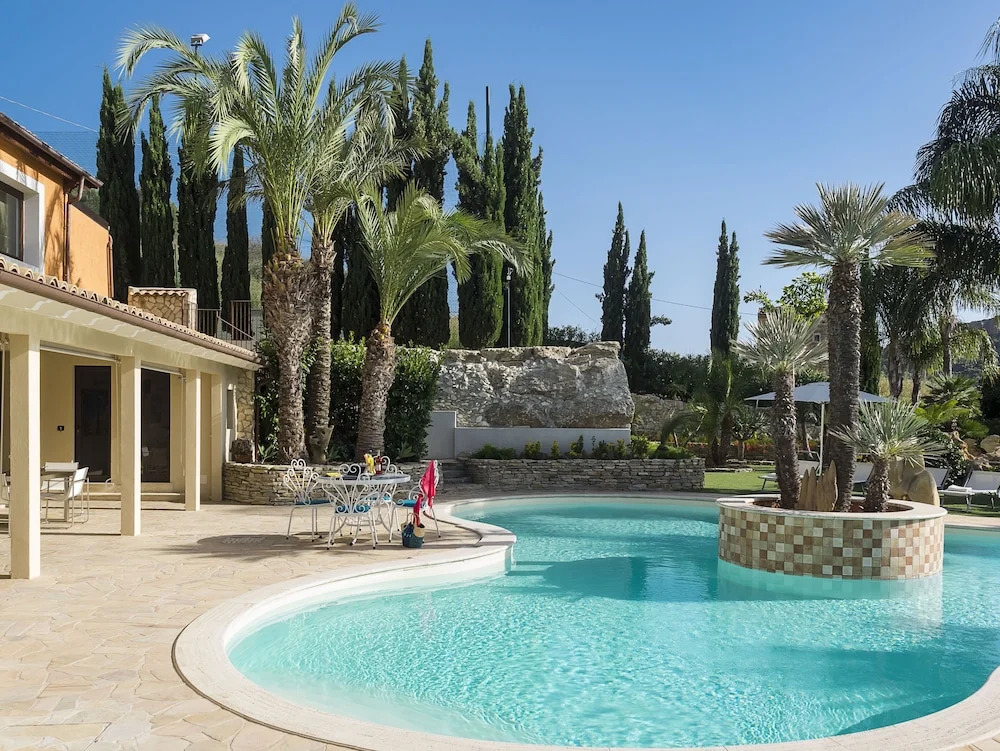 Villa Agorà