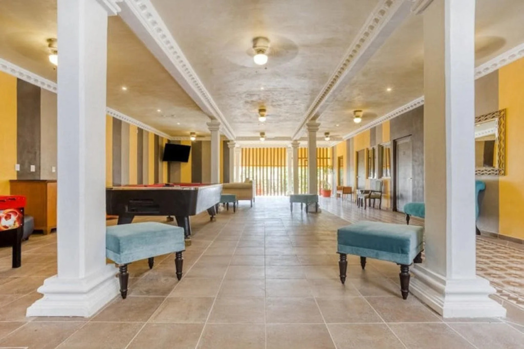 Hotel Arco Maya