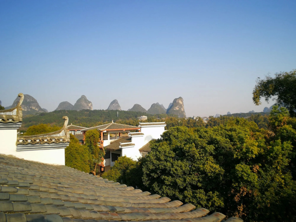 Wuyue Hotel Yangshuo West Street Branch