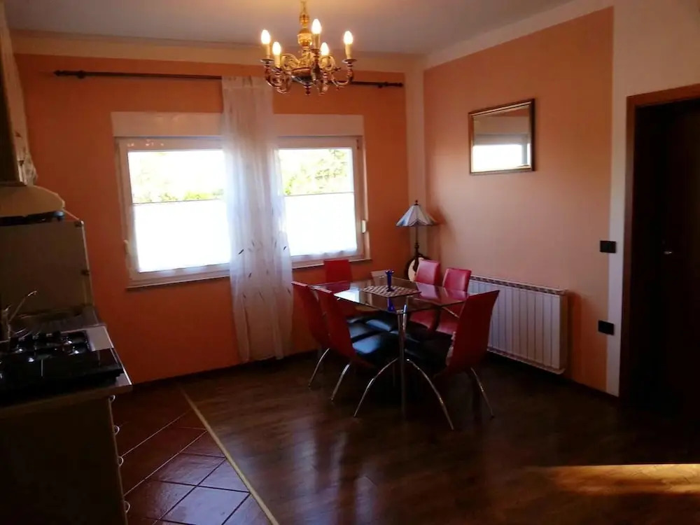 Apartment With 2 Bedrooms in Rovinjsko Selo - 3 km From the Beach