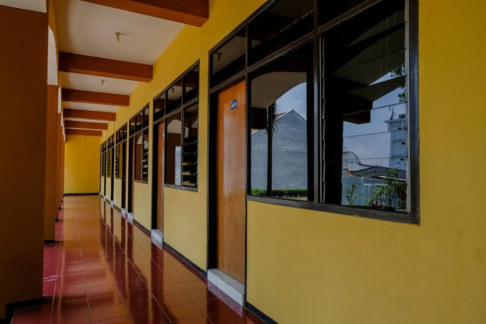 Uniga Malang Family Residence by OYO Rooms