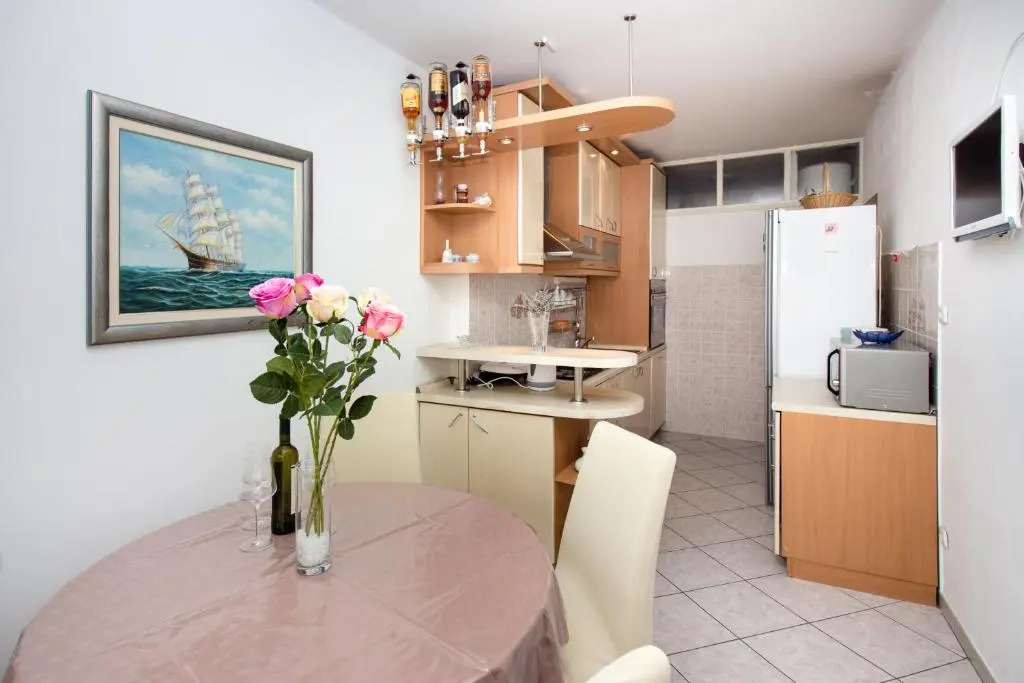 Apartment Luce