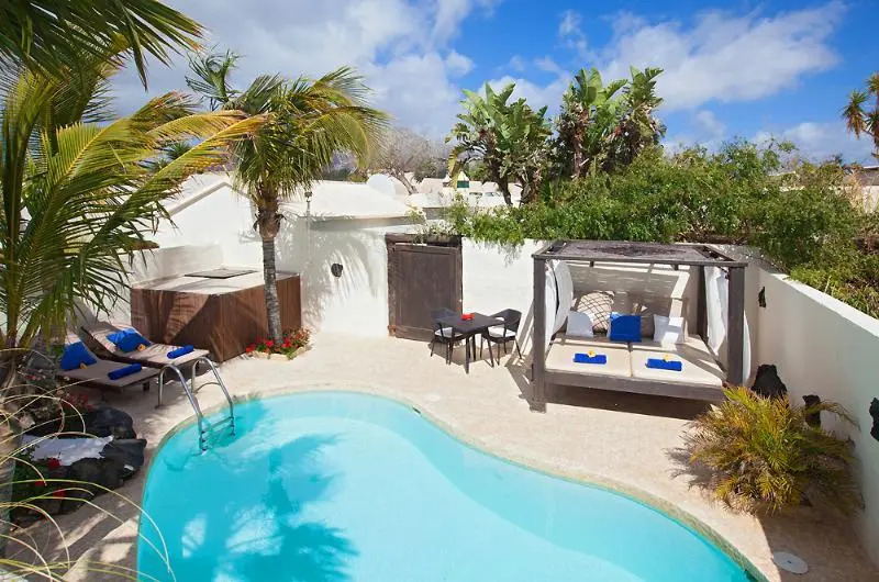 Villa Lily