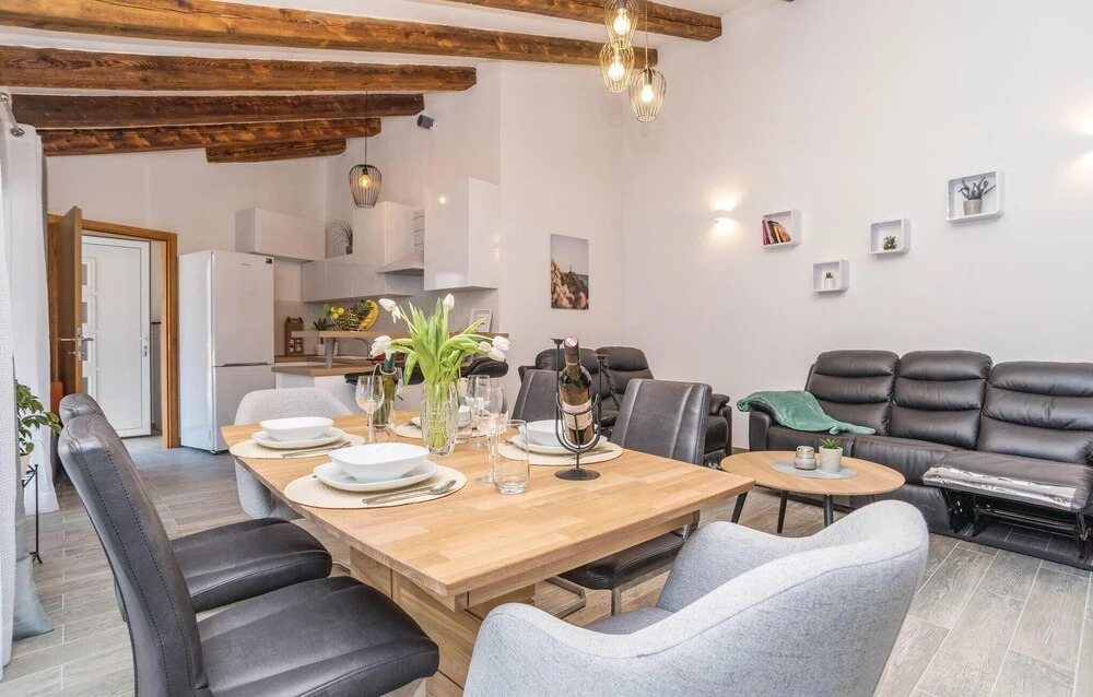 Amazing Home in Pakostane With 2 Bedrooms, Wifi and Outdoor Swimming Pool