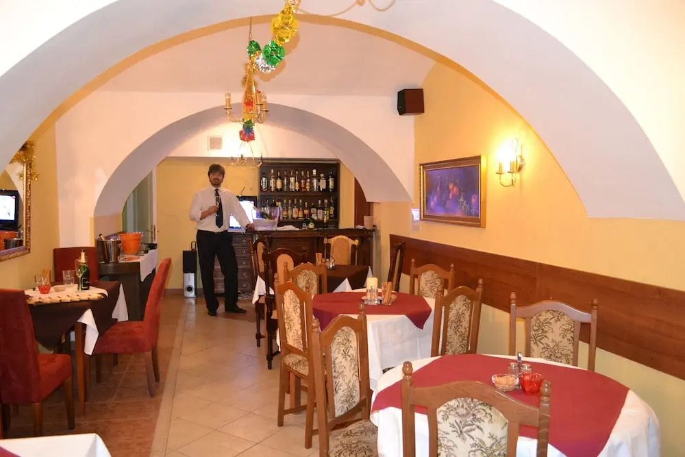 Hotel DiCarlo