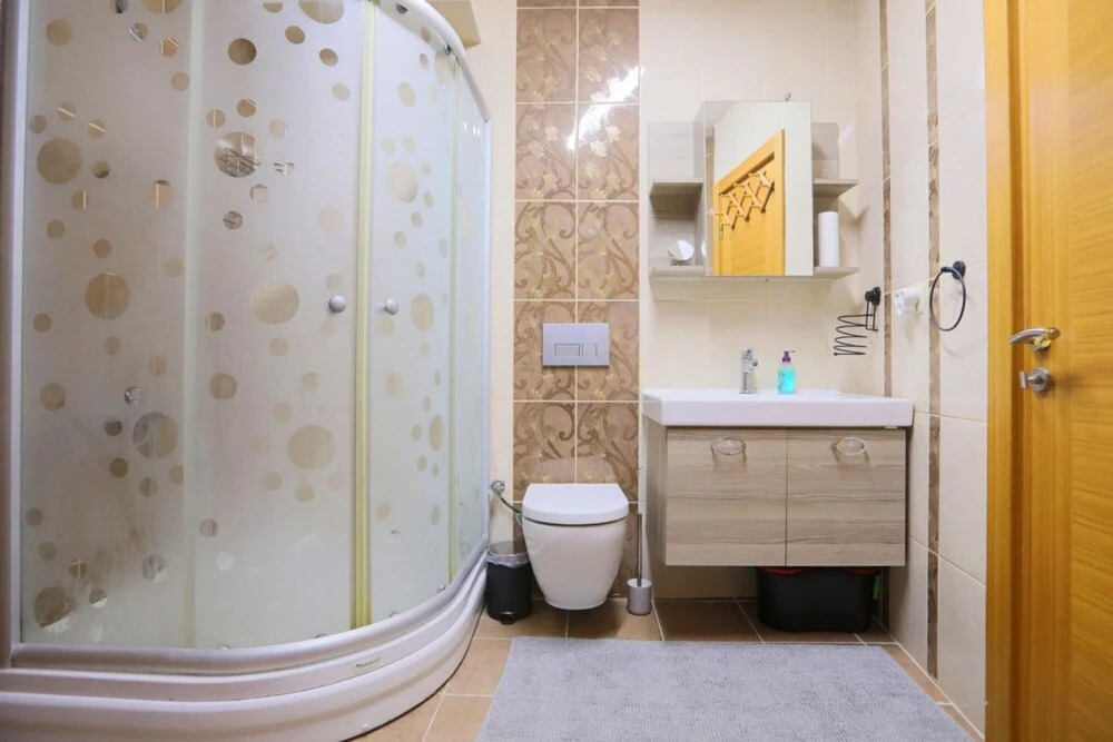 Modern and Stylish Flat With Balcony in Atasehir