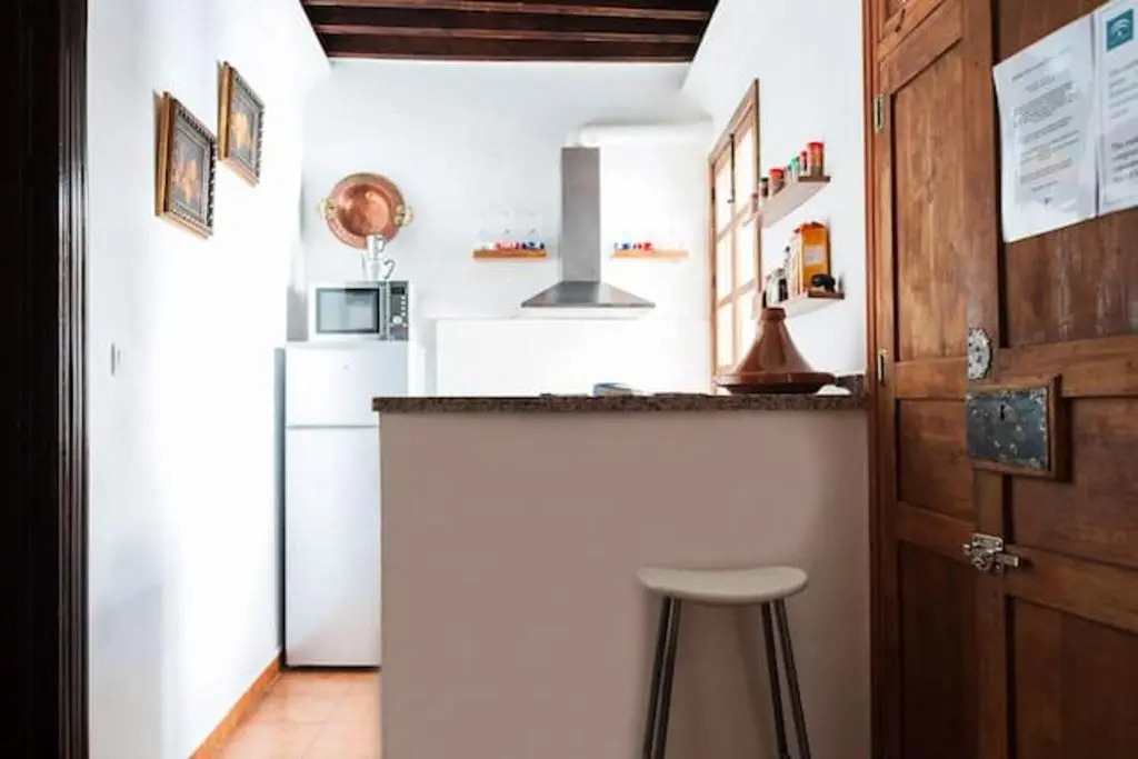 Apartment with 2 bedrooms in Granada with WiFi