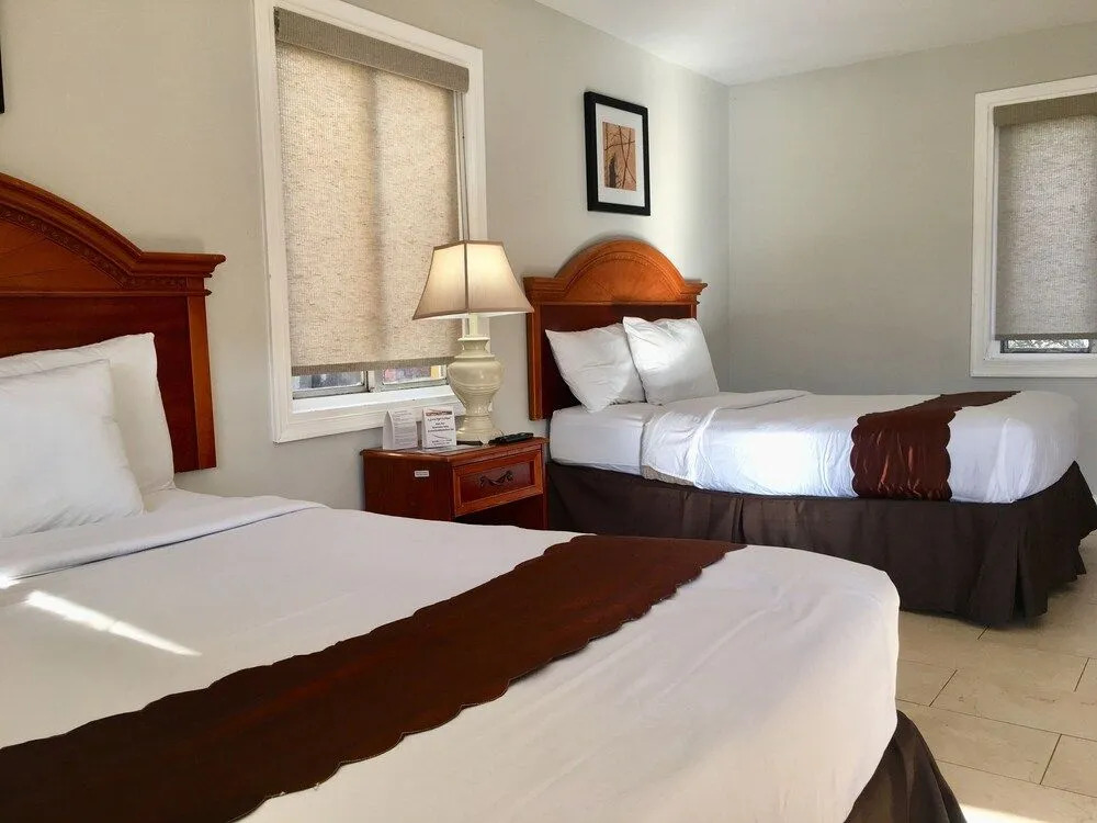 Red Carpet Inn, Alexandria