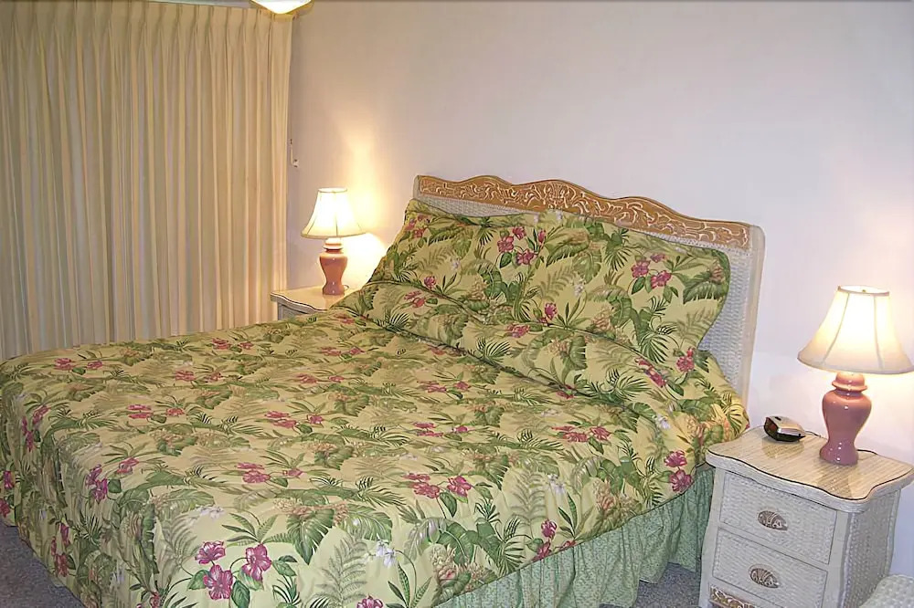 Sandpiper Dunes 506 2 Bedroom Condo