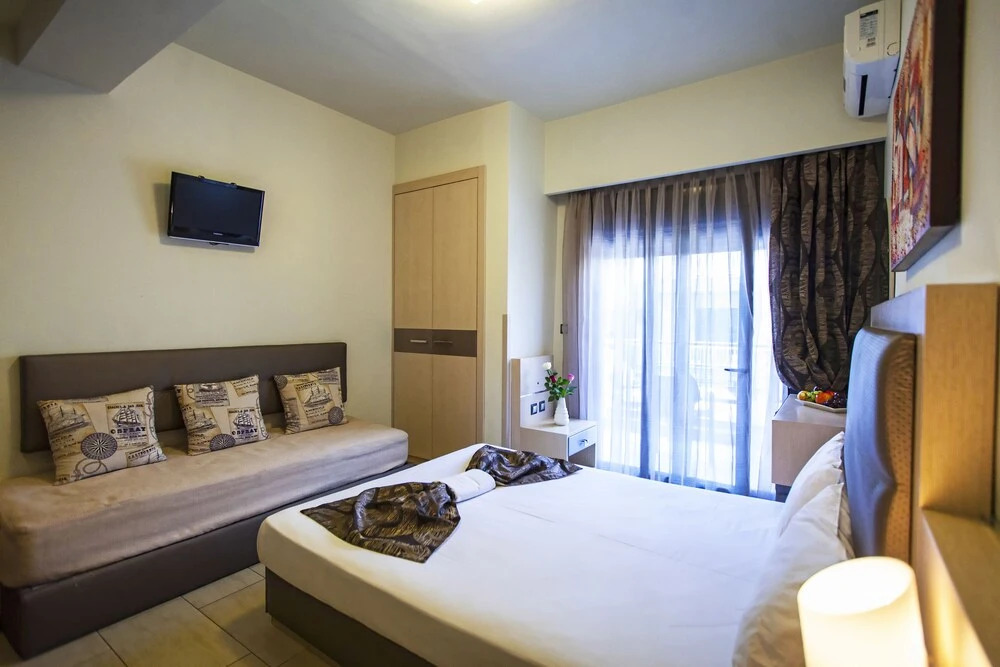 Rooms Amalthea Mare & Cafe - Bistro