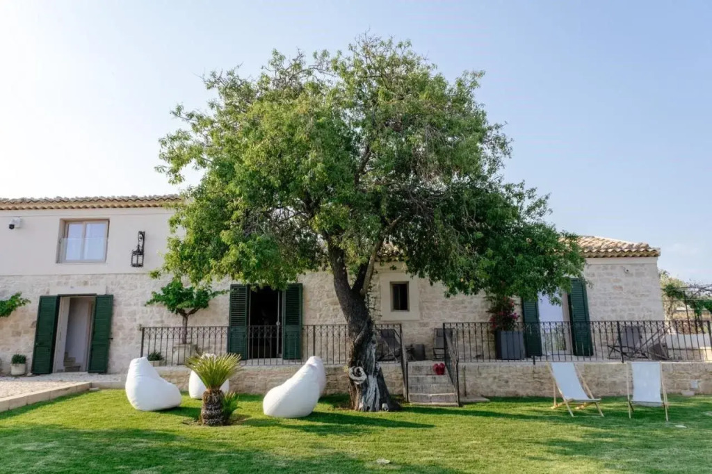 Poggio Leano Boutique Hotel