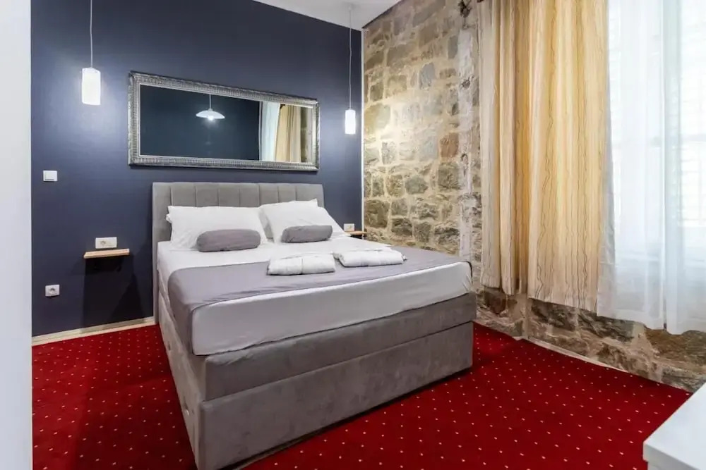 Rooms by the sea Split - 23996