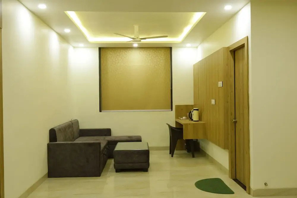 Hotel Krishna Pride