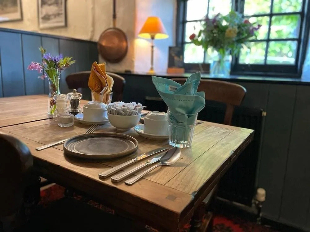 The Crown Inn