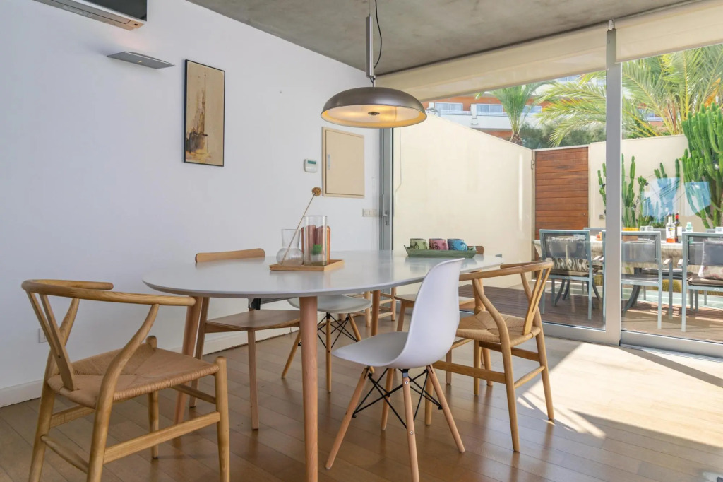 Luna In Mallorca With 3 Bedrooms And 4 Bathrooms