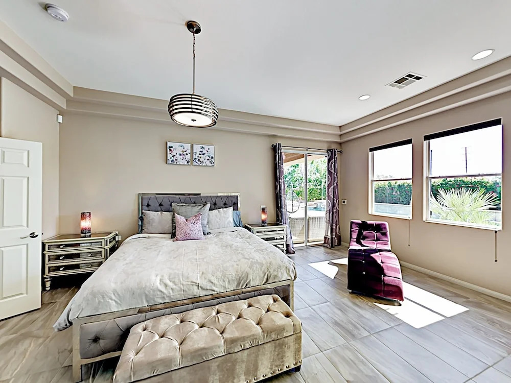 74141 Palm Desert - 4 Br Home