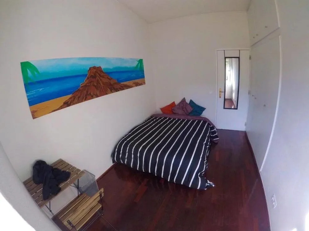 7 Waves Surf Hostel