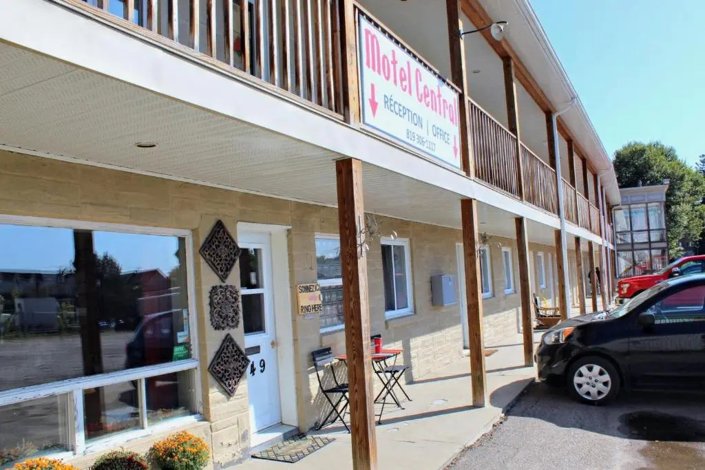 Motel Central