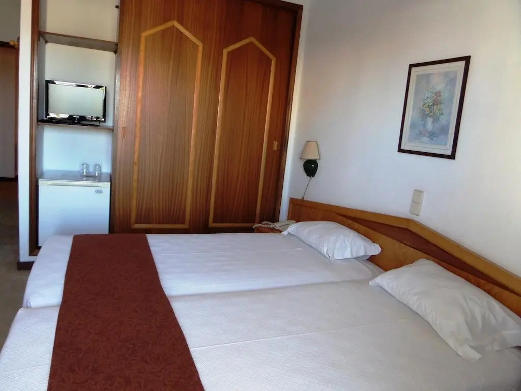 Hotel Luar