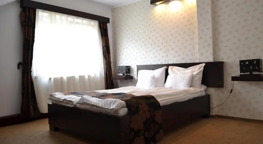 CHIC CITY Rooms