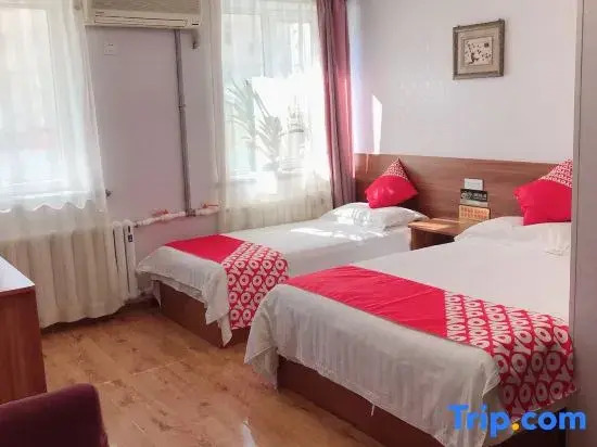 Hongfu Fashion Theme Hotel (Harbin Central Street)