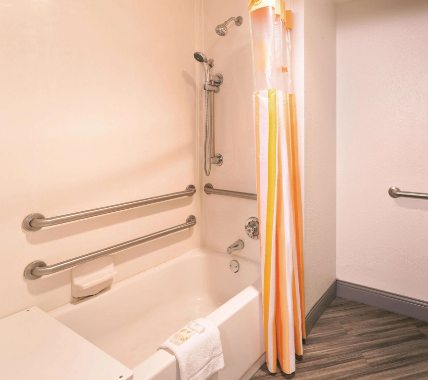 La Quinta by Wyndham Miami Airport East