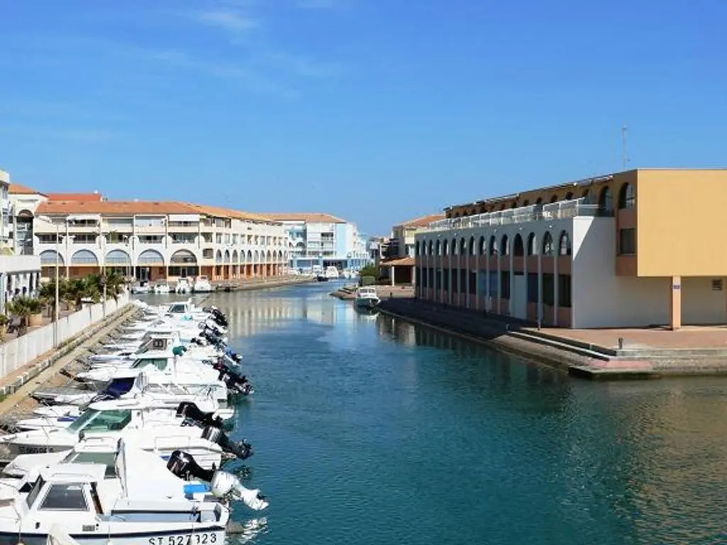 Appartement Sète, 2 pièces, 4 personnes - FR-1-338-351