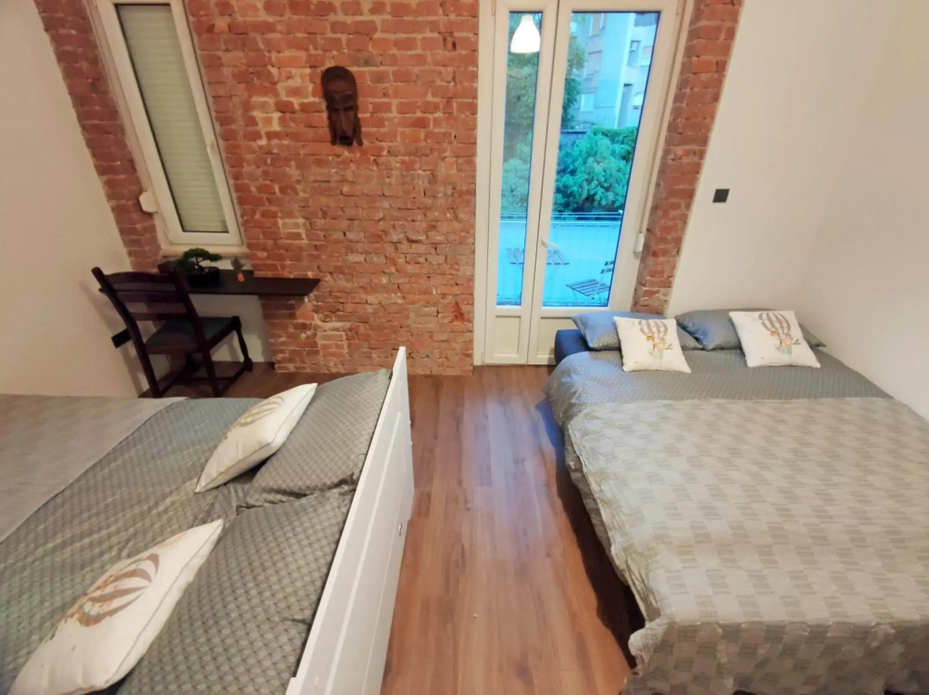 Balcony 4 bedroom apartment by Book-Rijeka