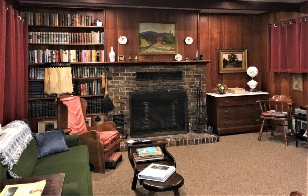 Mayor`s Cottage