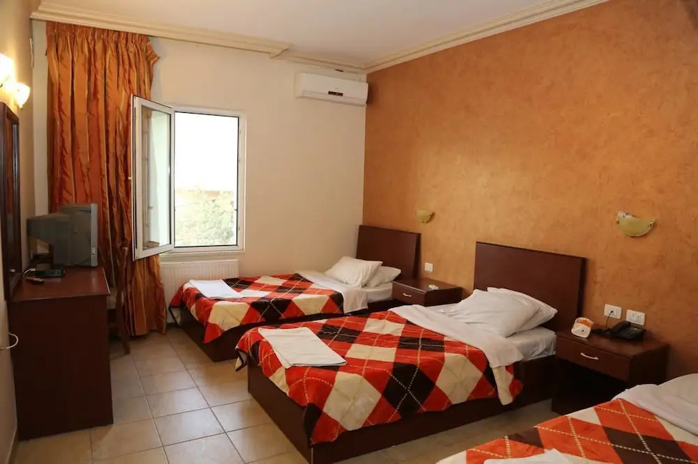 Rumman Hotel