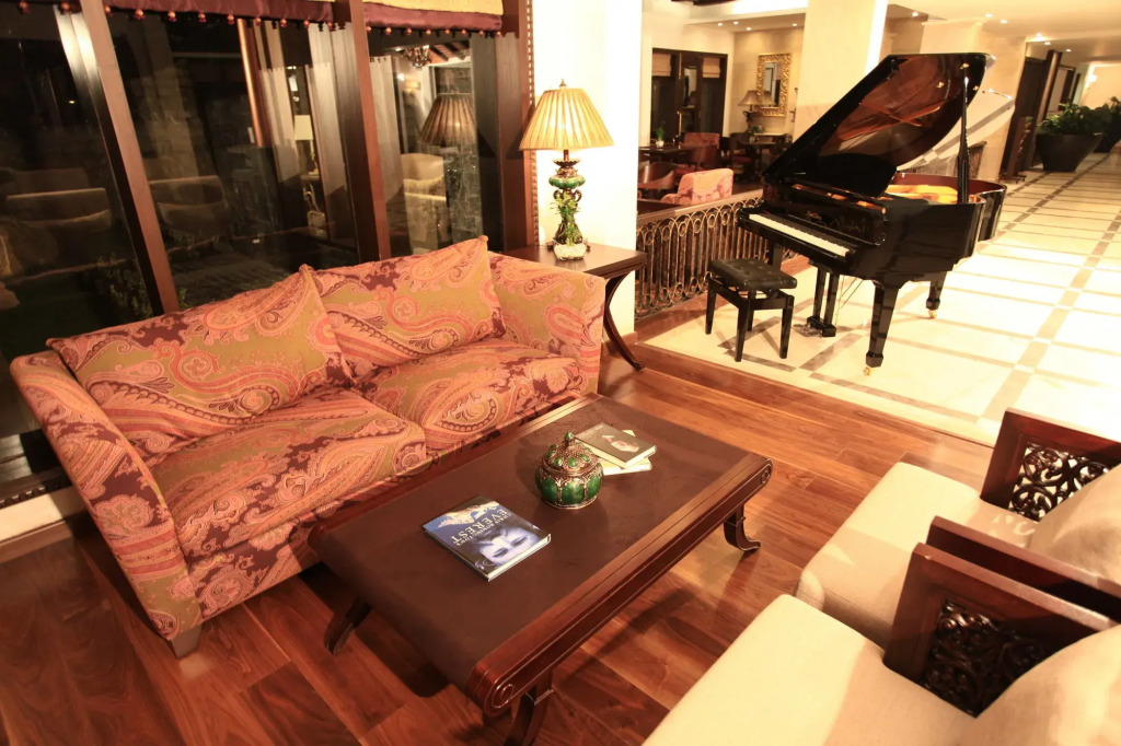Hotel Rock Manali -A Unit of Akhnoor Hotels Pvt Ltd
