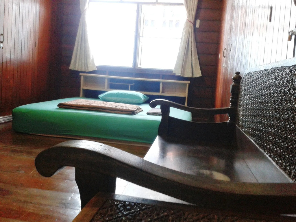 Ray Nu Guest House
