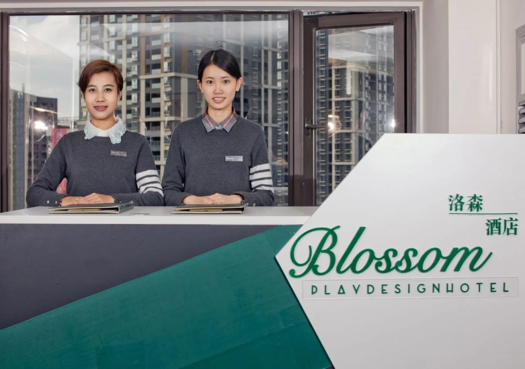 Blossom hotel in kunming