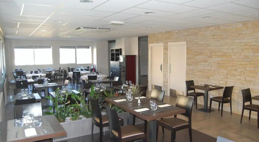 Hôtel - Restaurant La Caborne