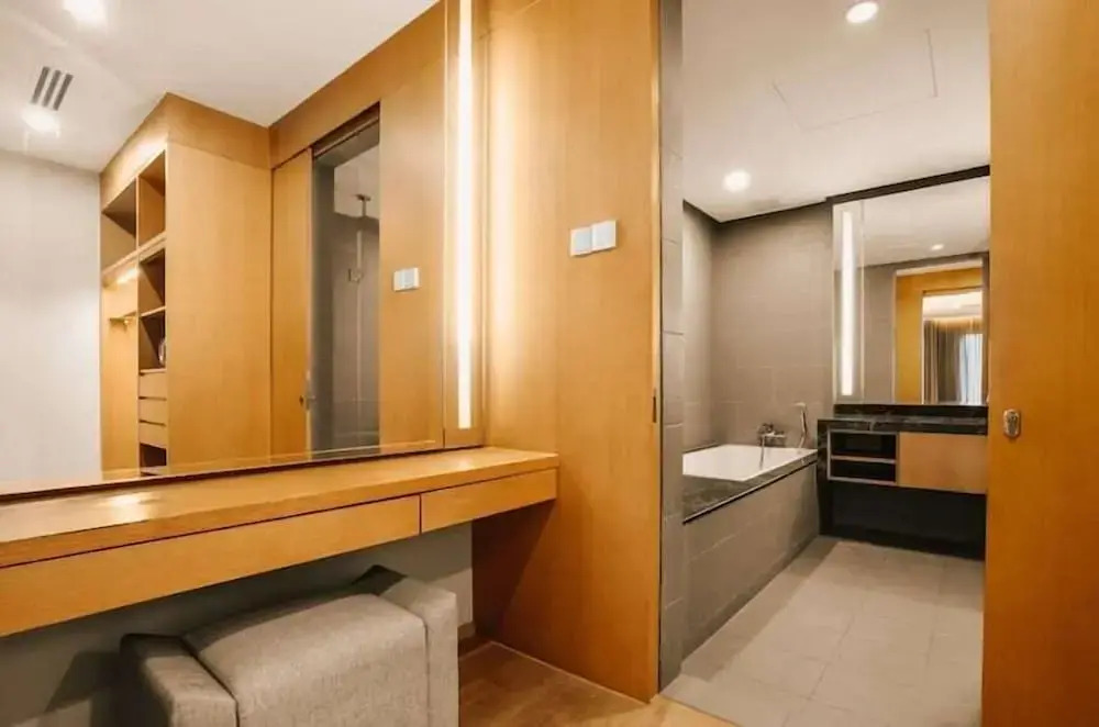 Signature Apartment at 188 Suites