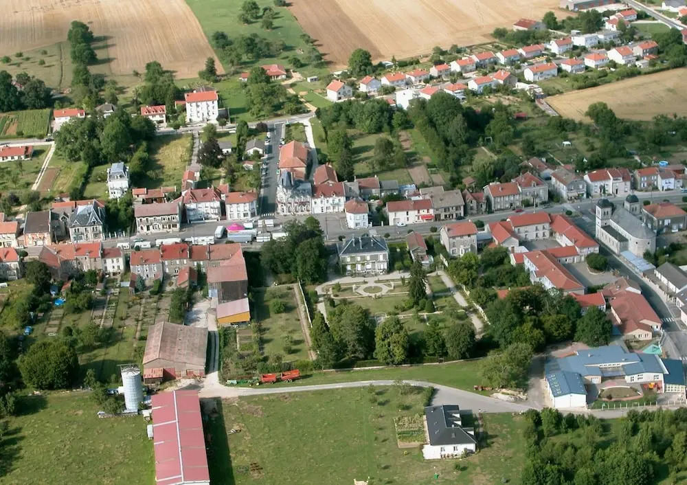Chambres dhôtes & Gîtes La Paysanne