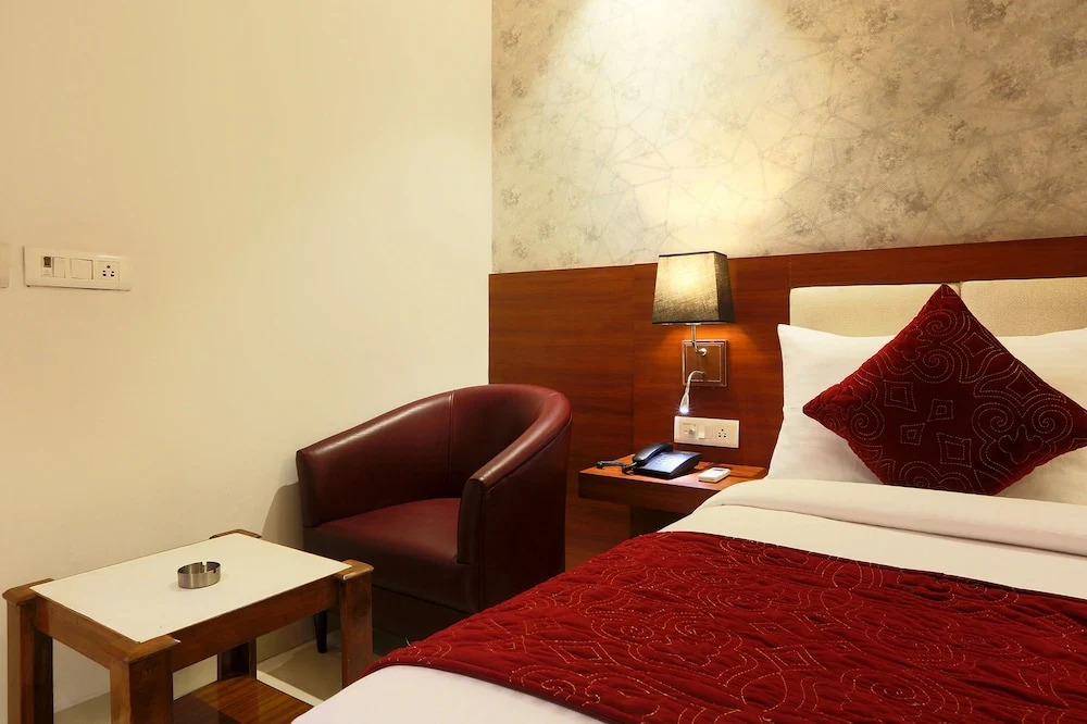 FabHotel Hexa Mahipalpur