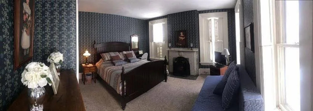 The Inn at the Green