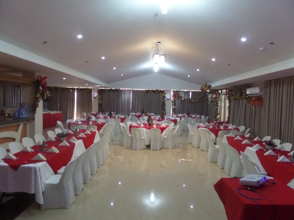 Royal Suites Condotel