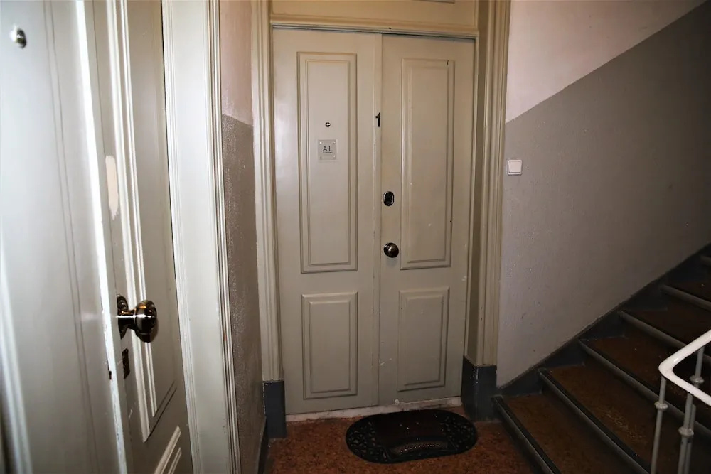 Ema Guest House