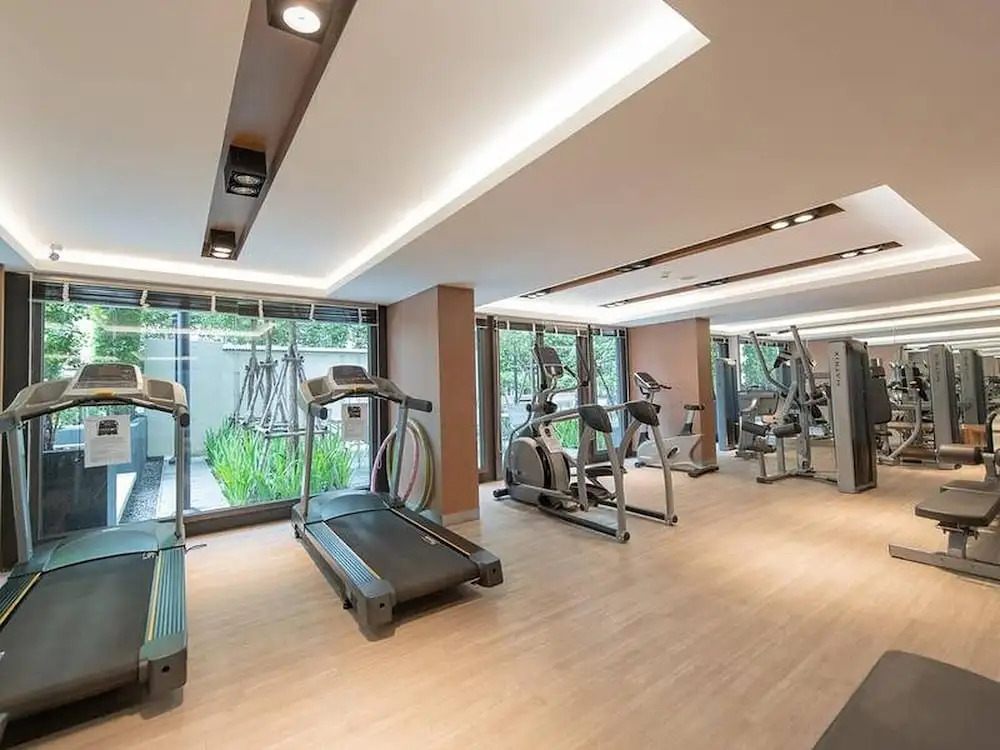 Brand New Luxury 1 Br Near 2mrt 2bts 3 Shopping