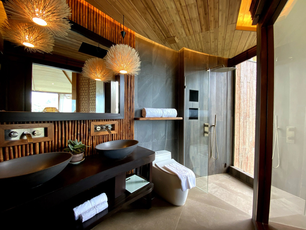 SINAE Phuket Luxury Hotel