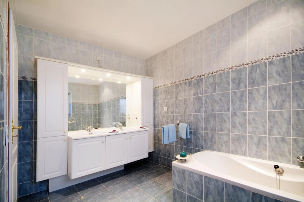 Terraced house standard in the residence Le Clos des Oliviers