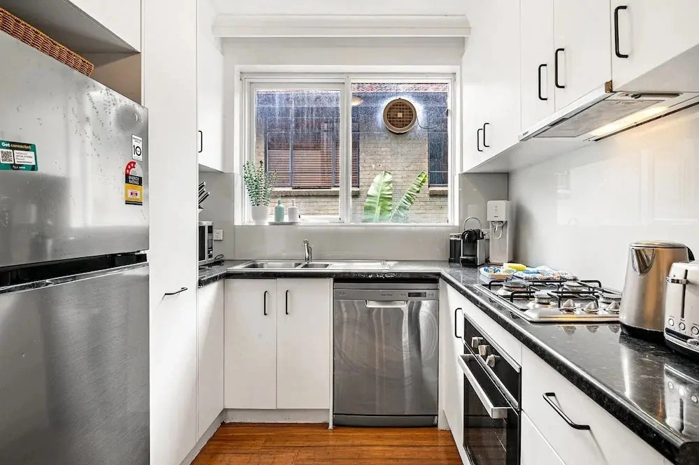Serene 2-bed Apartment in St Kilda