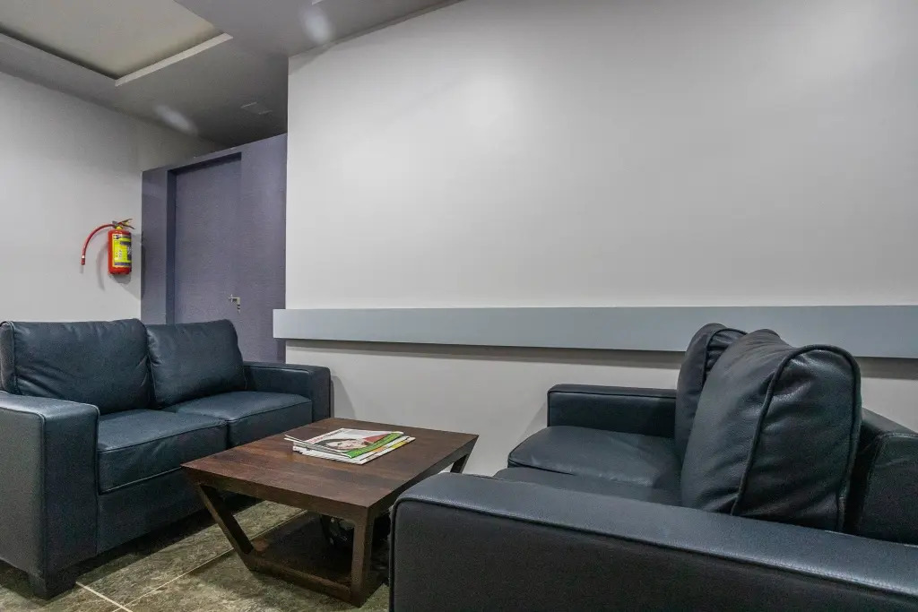 Hotel Blue Spring by OYO Rooms