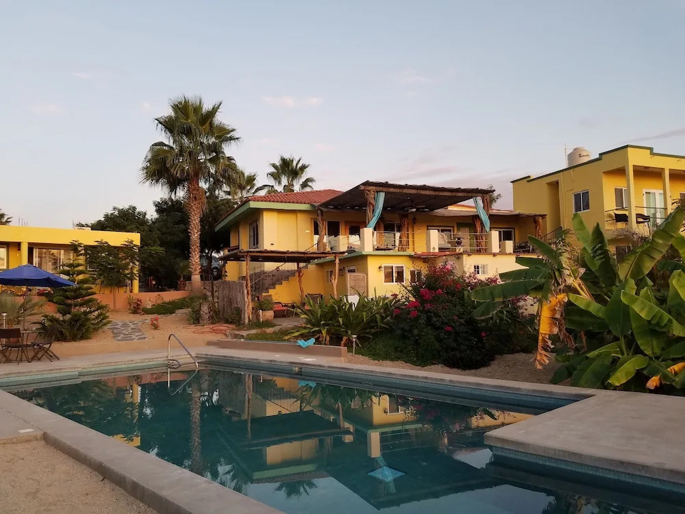 La Optimista Boutique Hotel & Concierge