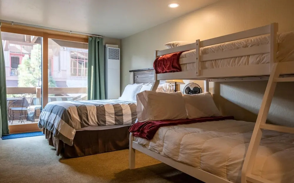 Studio Sleeps 4 - 5 in the Heart of Northstar Village!