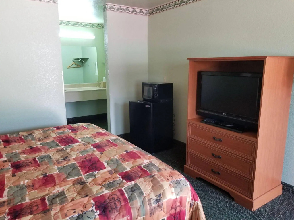 Haltom Inn Fort Worth