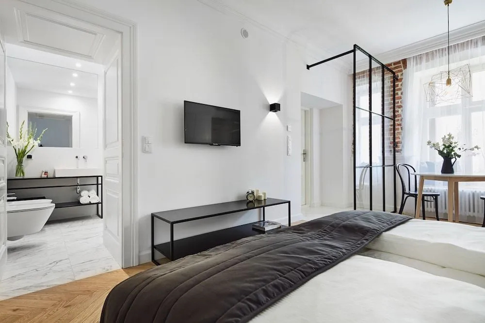 1891 Aparthotel Attic