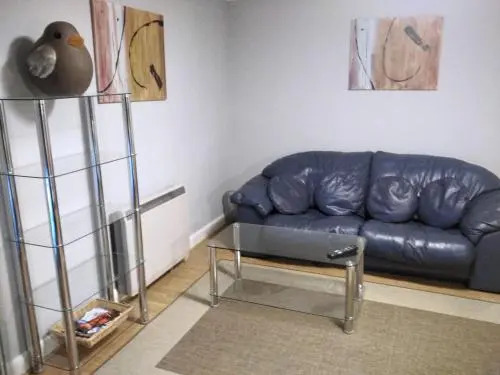 456js Edinburgh Self-Catering Apartment